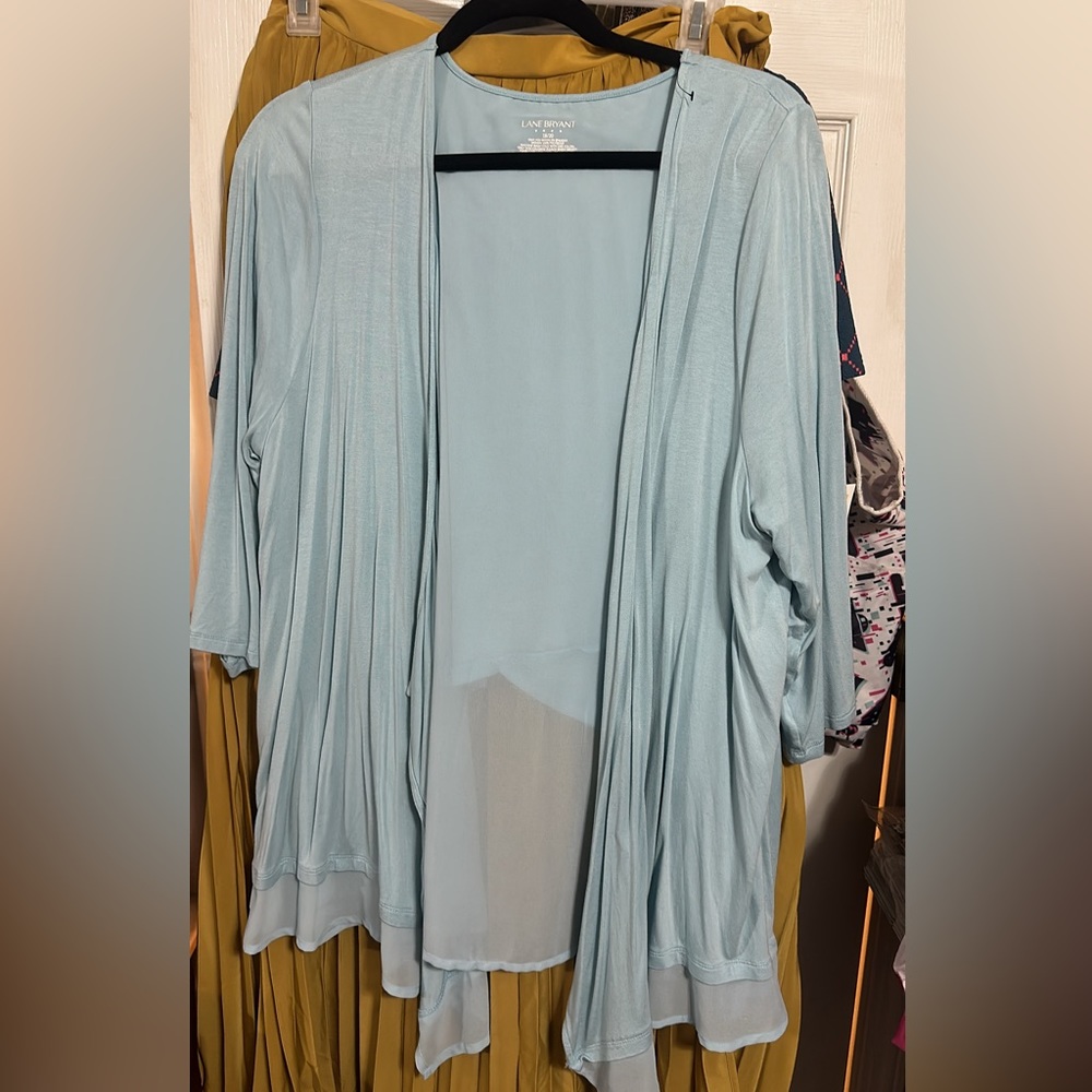 18/20 Lane Bryant Cardigan